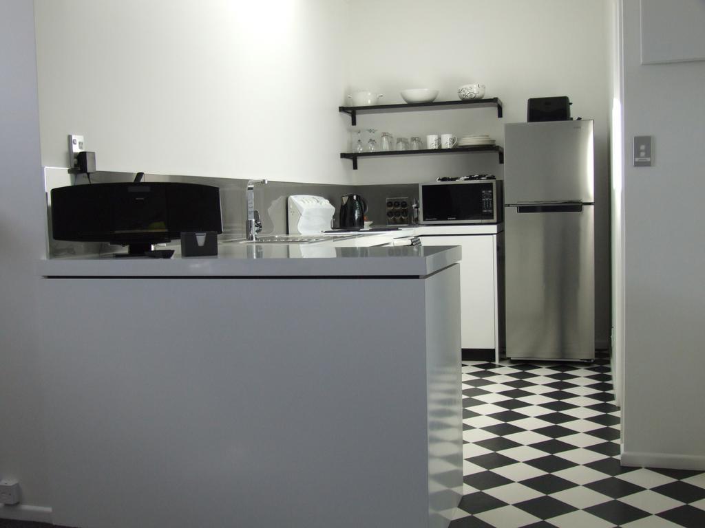 The Quiet Quarter Bed and Breakfast Όκλαντ Δωμάτιο φωτογραφία